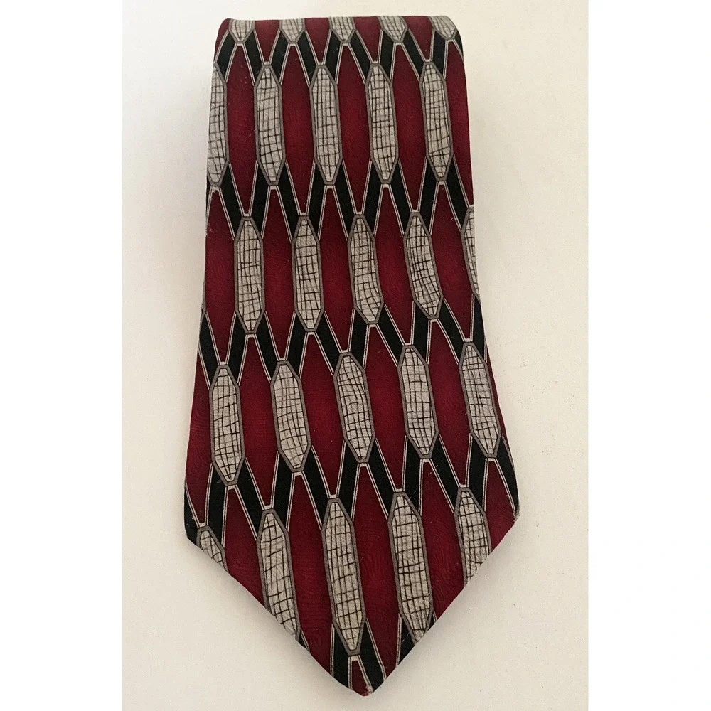 Pierre Cardin Printed‎ 100% Silk Red Gray Black Art Deco Neck tie USA Long 64